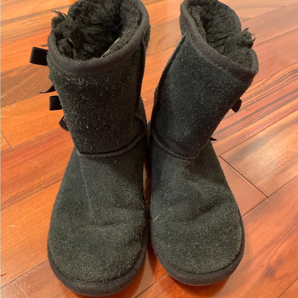 Kids koolaburra boots